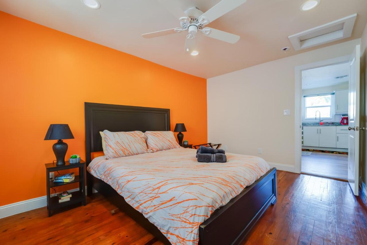 Beach Chairs, Good Kitchen, Strong Wifi On 14Th Ave فورت لودرديل المظهر الخارجي الصورة