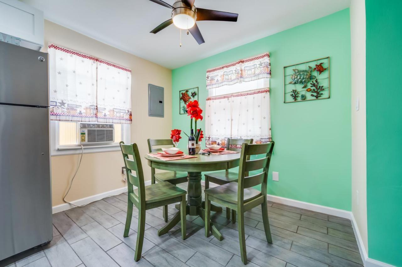 Beach Chairs, Good Kitchen, Strong Wifi On 14Th Ave فورت لودرديل المظهر الخارجي الصورة
